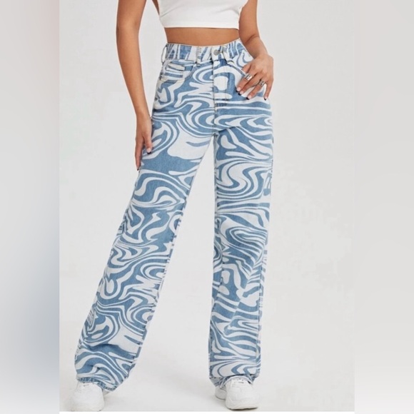 Denim - No label high rise lightweight jeans S